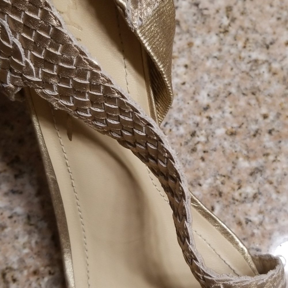 Rowen Shoes - Picture 4 of 8